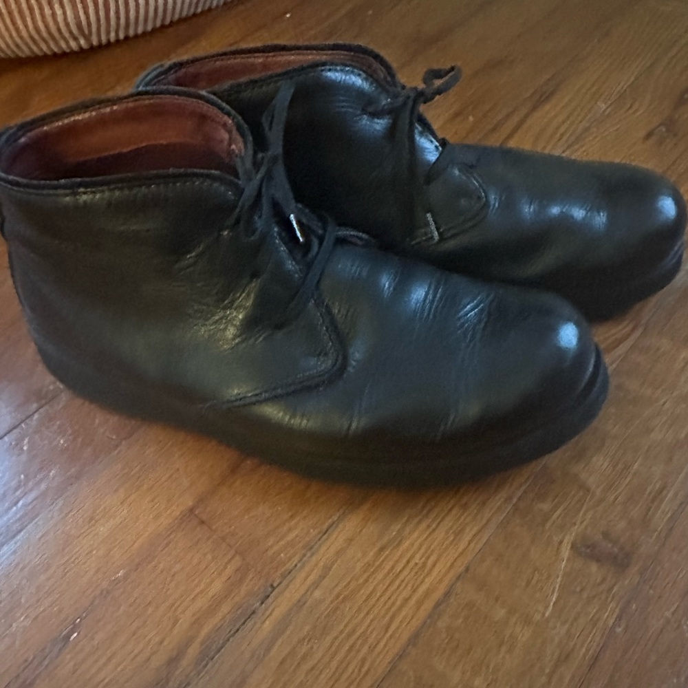 Clarks 10 men’s black leather shoe